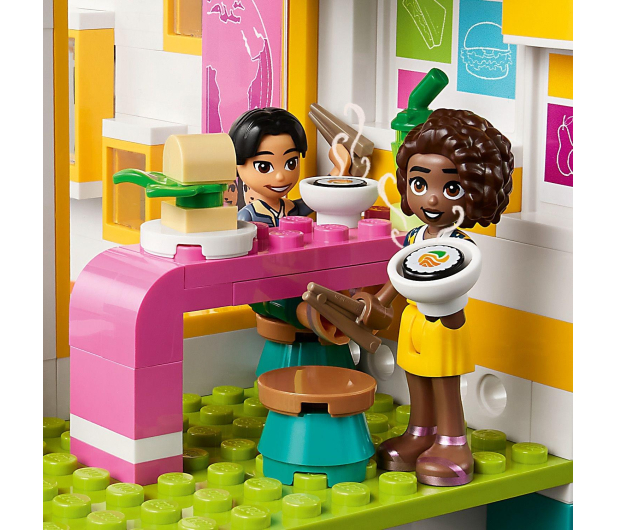LEGO Friends 41731 Międzynarodowa szkoła w Heartlake - 1091266 - zdjęcie 2